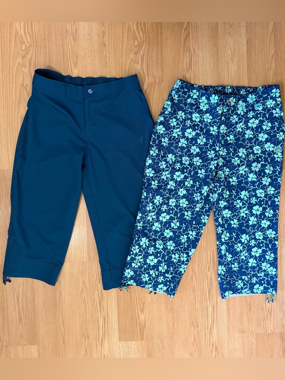 NWOT Bundle UV Skinz Women's Beach Capris M Medium